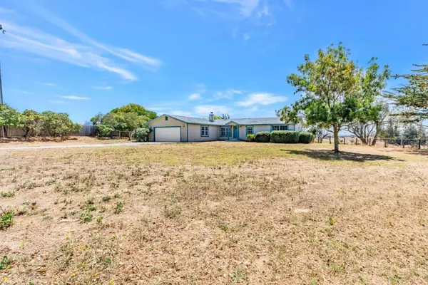 Moss Landing, CA 95039,501 Trail DR