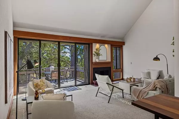 Carmel, CA 93923,24520 Outlook DR #8