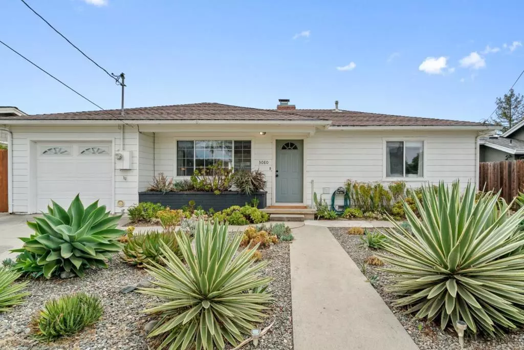 Santa Cruz, CA 95065,3080 Eleanor WAY