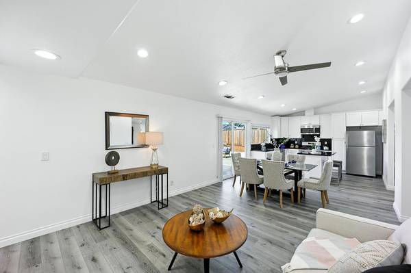 Newark, CA 94560,5953 Bellflower DR