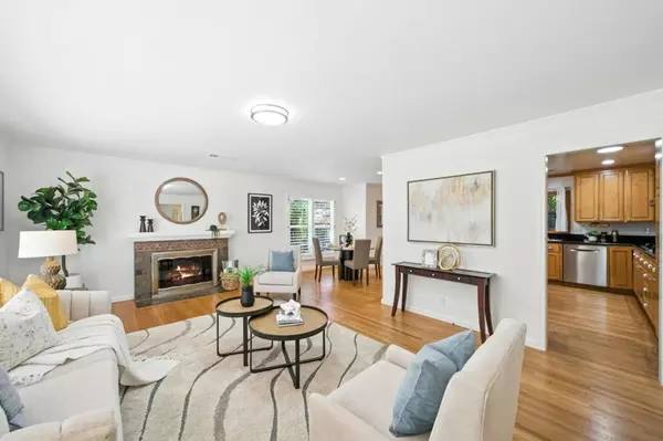 Menlo Park, CA 94025,641 10th AVE