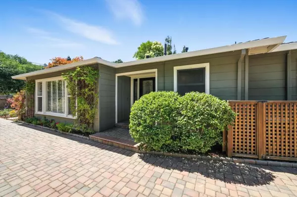641 10th AVE, Menlo Park, CA 94025