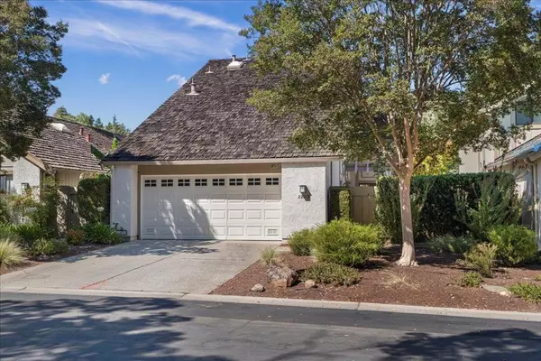 Cupertino, CA 95014,22113 Stocklmeir CT
