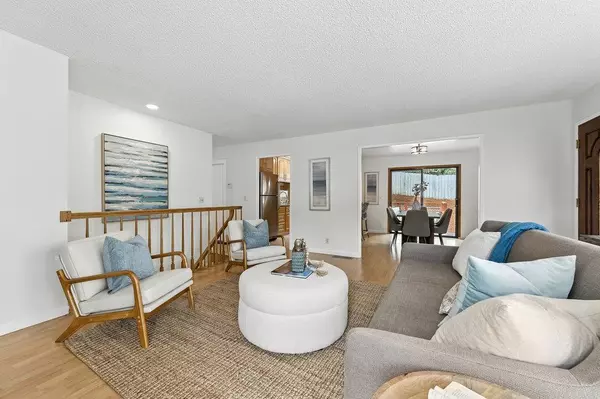 Pacifica, CA 94044,1527 Terra Nova BLVD