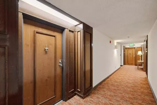 Palo Alto, CA 94306,410 Sheridan AVE #446