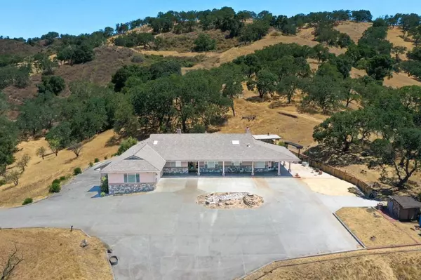 21050 Uvas Road, Morgan Hill, CA 95037