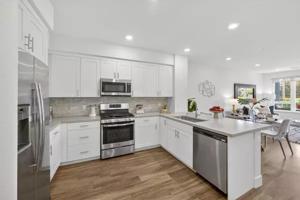 5933 Sunstone DR #203, San Jose, CA 95123
