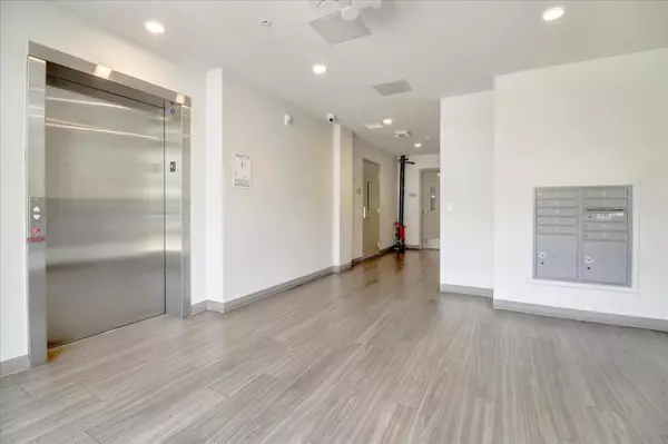 San Jose, CA 95123,5933 Sunstone DR #203
