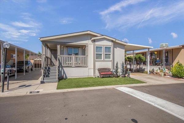 275 Burnett AVE, Morgan Hill, CA 95037