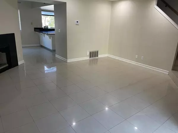Campbell, CA 95008,116 Monte Villa CT