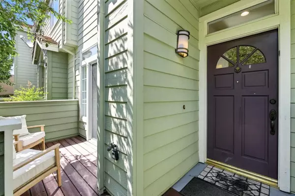 Sunnyvale, CA 94089,1151 La Rochelle TER #E