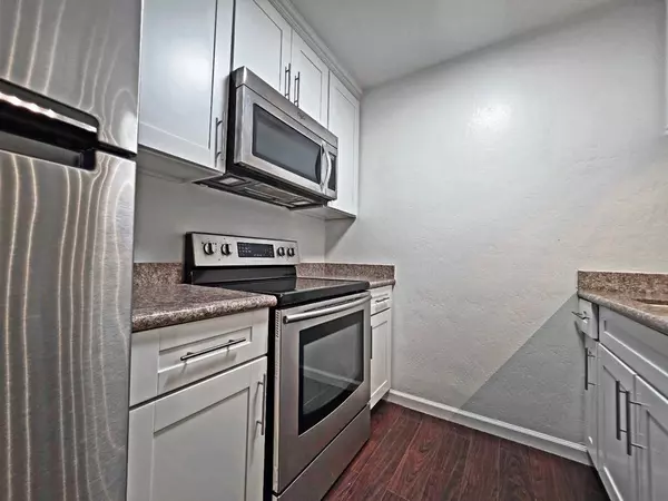 980 Kiely BLVD #124, Santa Clara, CA 95051