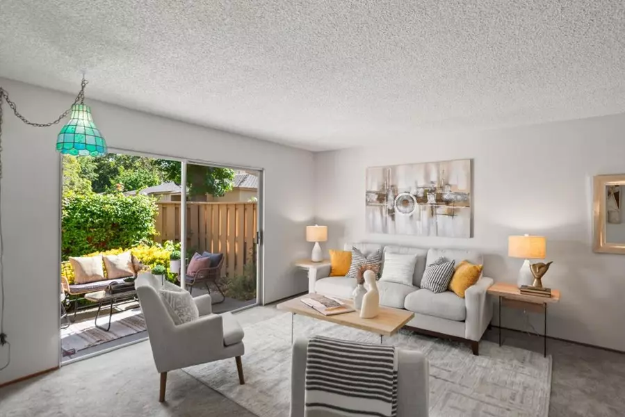 125 Connemara WAY #26, Sunnyvale, CA 94087