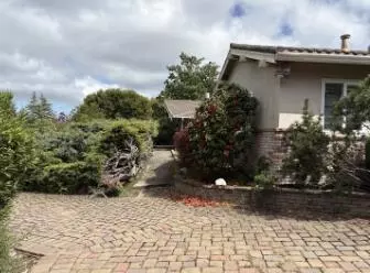 Los Altos Hills, CA 94022,27000 Almaden CT