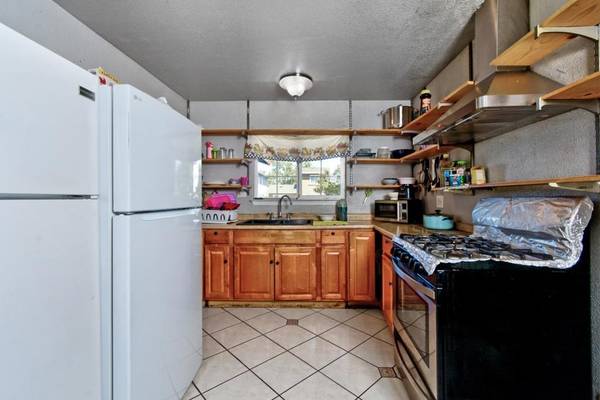 San Jose, CA 95122,2428 Barlow AVE