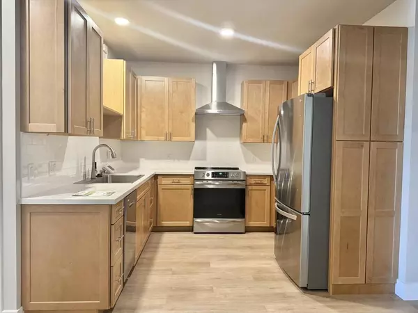 400 San Benito St #209, Hollister, CA 95023