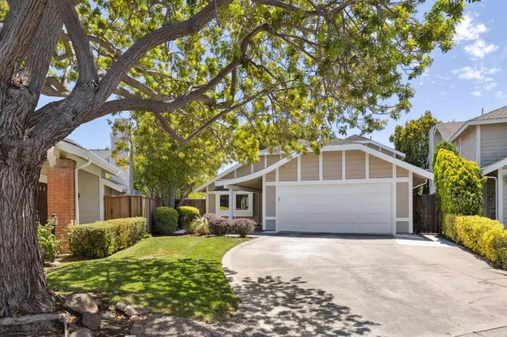 Foster City, CA 94404,704 Prescott LN