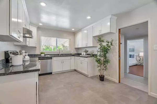 Sunnyvale, CA 94087,1574 S Mary AVE
