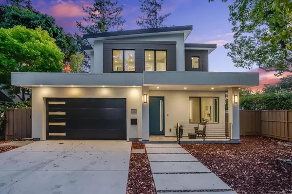 2200 Saint Francis DR, Palo Alto, CA 94303