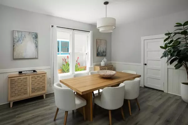 Palo Alto, CA 94301,942 Ramona ST