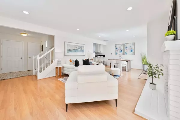 Santa Clara, CA 95050,2030 Elm Leaf CT