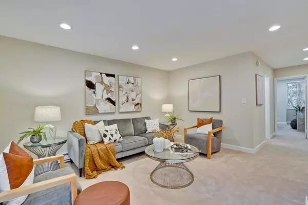 Mountain View, CA 94043,505 Cypress Point DR #176