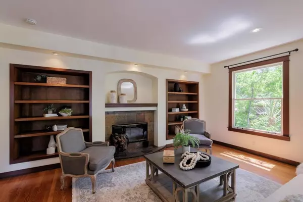 Palo Alto, CA 94301,1245 Waverley ST