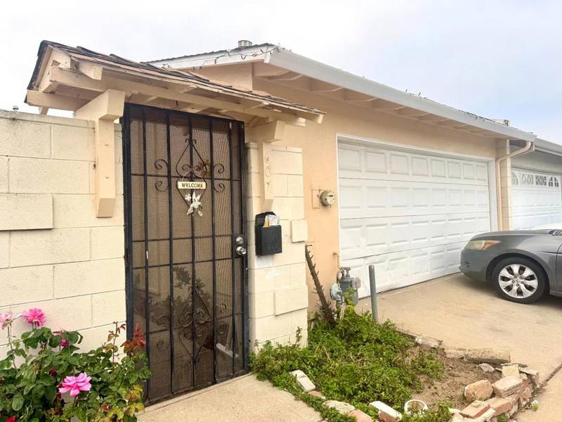 607 Calaveras DR, Salinas, CA 93906