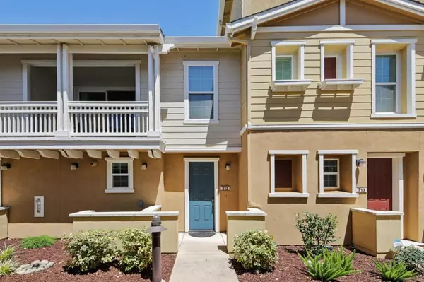 Redwood City, CA 94063,636 Bair Island RD #312