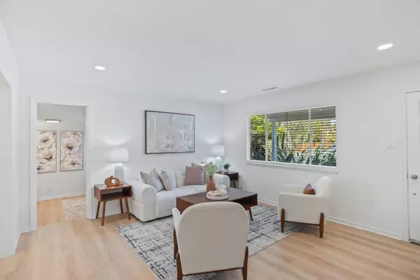Redwood City, CA 94061,1428 Redwood AVE