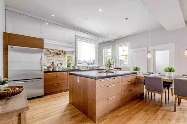 San Francisco, CA 94103,473 South Van Ness AVE