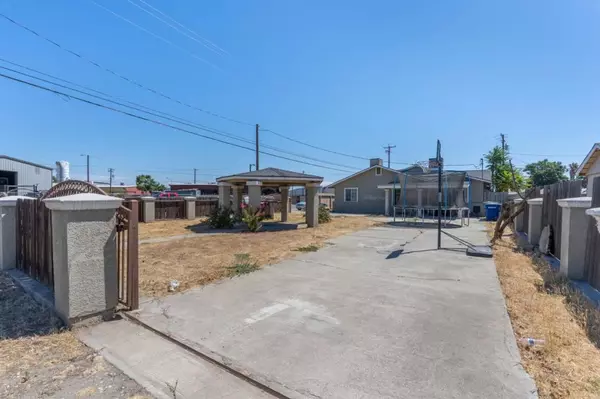Ceres, CA 95307,3600 Spruce AVE