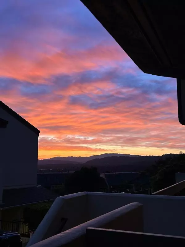 Monterey, CA 93940,3104 Golden Oaks LN