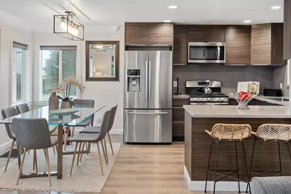 Pacifica, CA 94044,301 Channing WAY