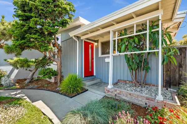Hayward, CA 94544,49 Gresel ST