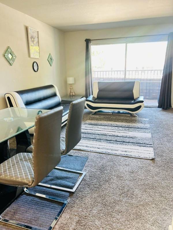 Santa Clara, CA 95051,1750 Halford AVE #211