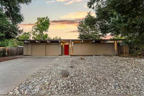 Sunnyvale, CA 94087,1204 Navlet CT