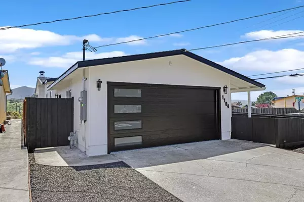 Pacifica, CA 94044,1104 Fassler AVE