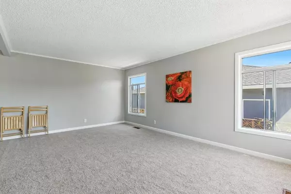 South San Francisco, CA 94080,412 Briarwood DR