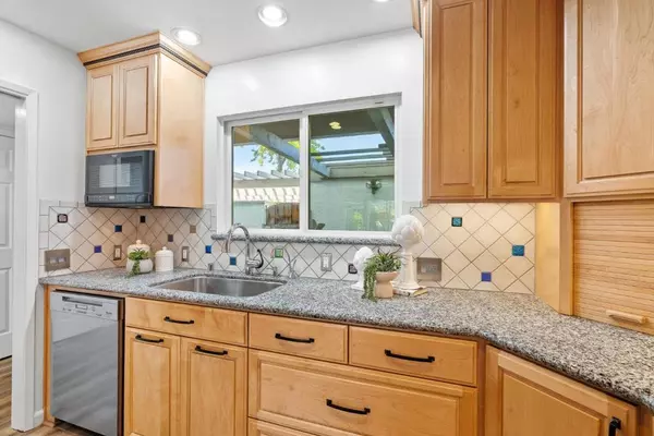 Cupertino, CA 95014,10461 Mary AVE