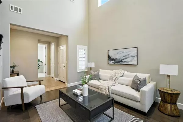 San Bruno, CA 94066,830 Skycrest DR