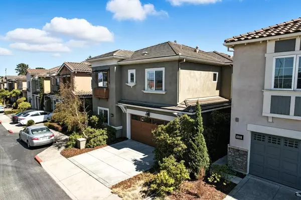 830 Skycrest DR, San Bruno, CA 94066