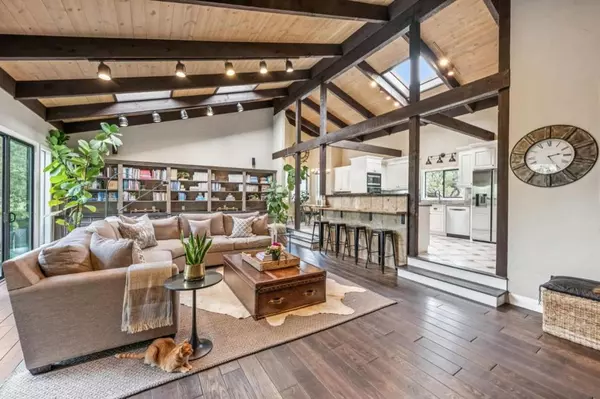 61 Oak Haven WAY, Woodside, CA 94062