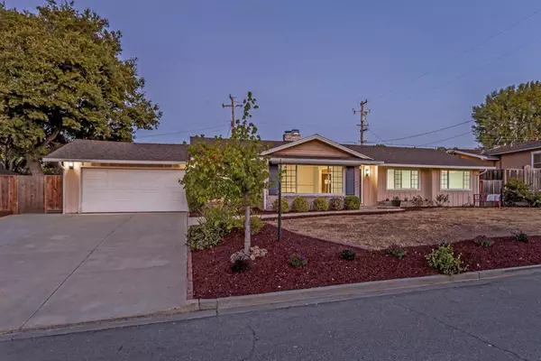 Saratoga, CA 95070,19866 BUCKHAVEN LN