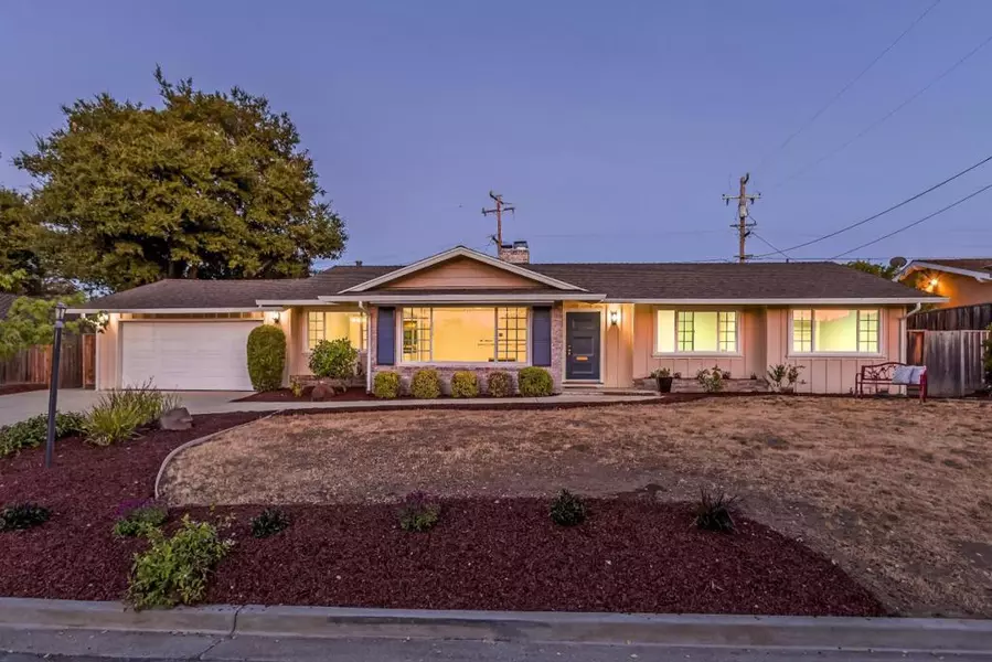 19866 BUCKHAVEN LN, Saratoga, CA 95070