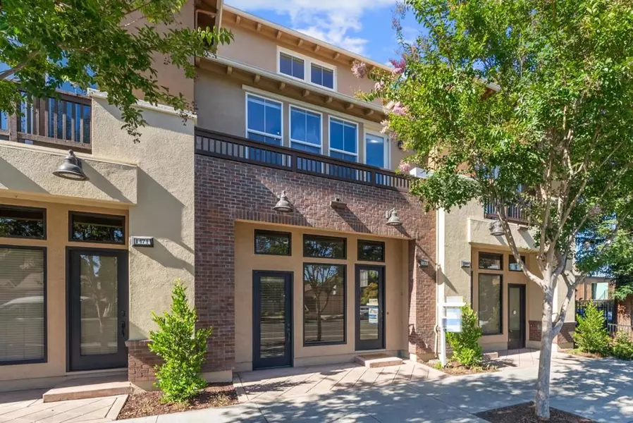 1469 W San Carlos ST, San Jose, CA 95126