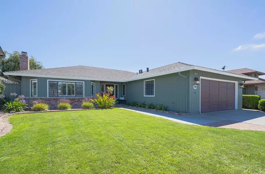 785 Ambrose DR, Salinas, CA 93901