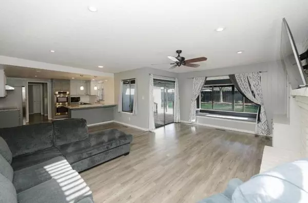 Fresno, CA 93711,1086 W Fremont AVE