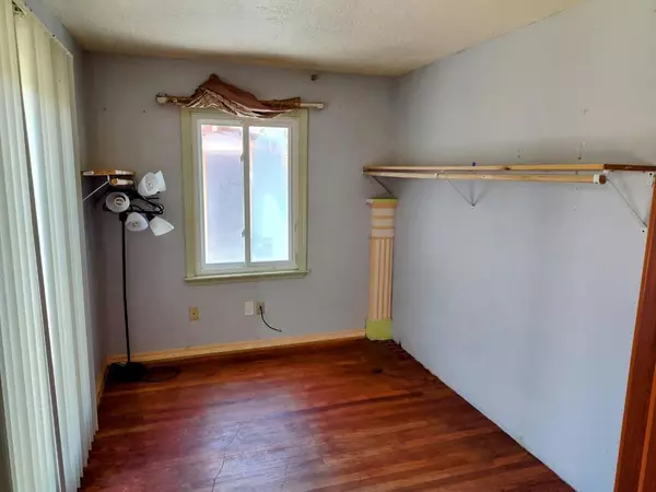 Salinas, CA 93905,230 Paloma AVE