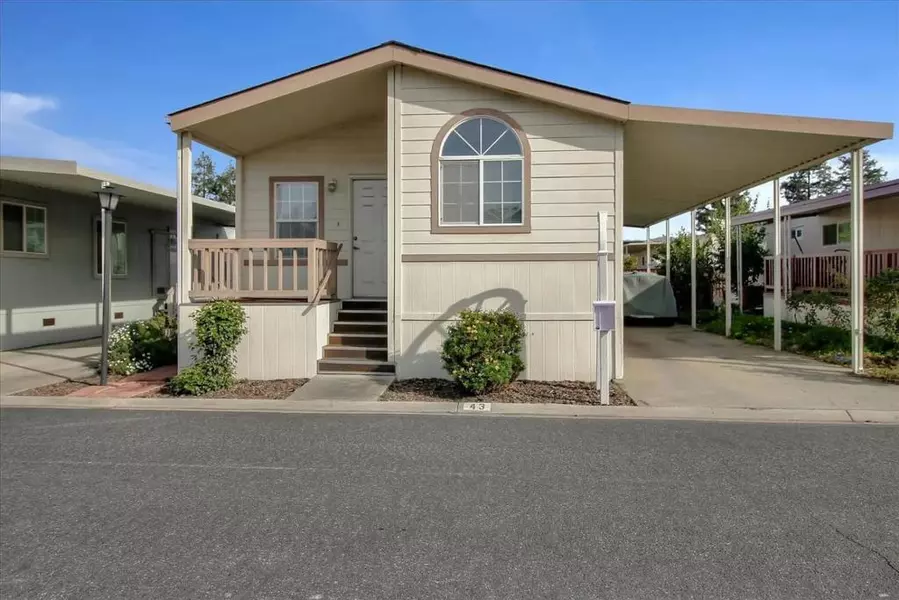 555 Umbarger RD, San Jose, CA 95111